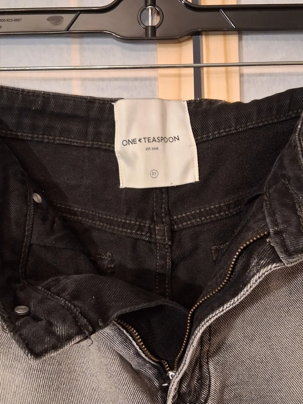 One Teaspoon Gray Distressed Denim Shorts Size 31